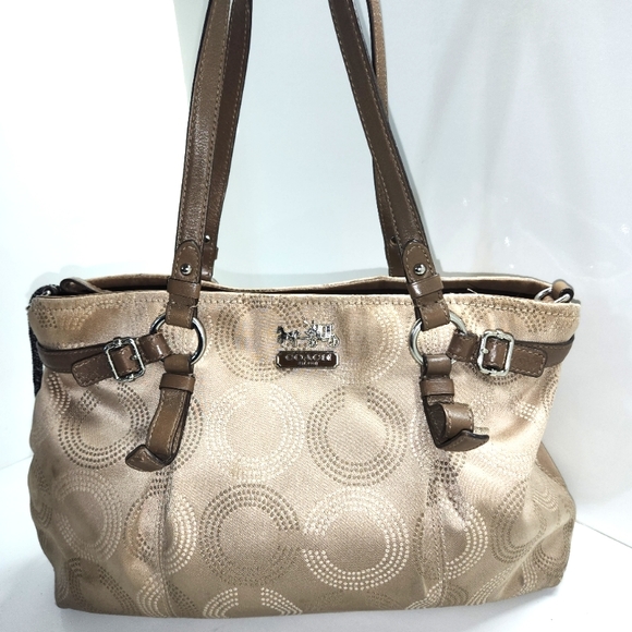 MADISON DOTTED OP ART CARRYALL (COACH F16366) - Picture 7 of 16